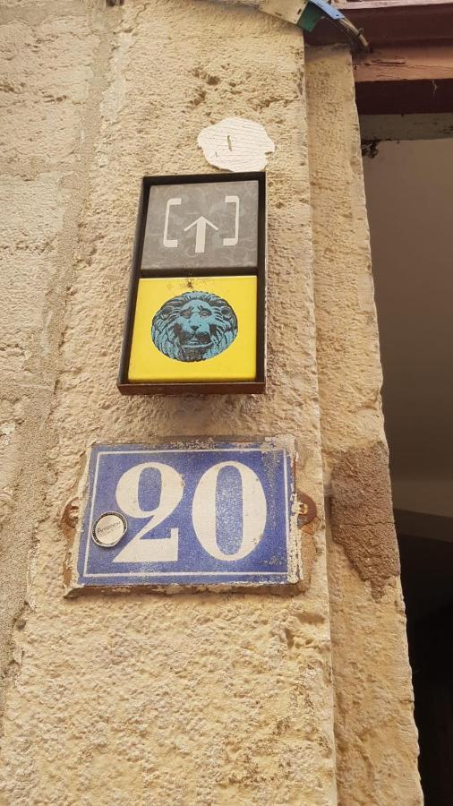 Charmant Appartement Style Canut Pentes Croix Rousse Lyon Dış mekan fotoğraf