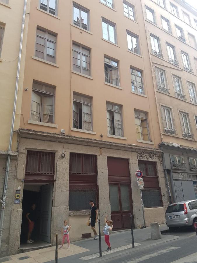 Charmant Appartement Style Canut Pentes Croix Rousse Lyon Dış mekan fotoğraf